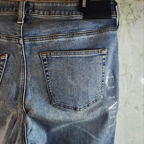 EXPRESS Athletic Skinny Jeans - Picture 9 of 16